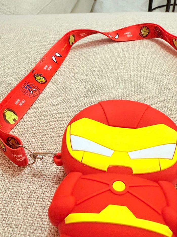 Sacoche/porte monnaie Iron Man - photo numéro 3
