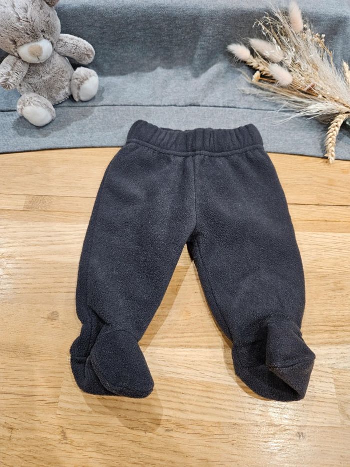 Pantalon chaud un mois