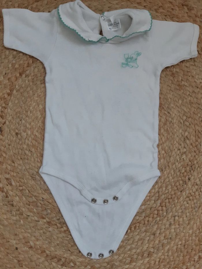 Lot de 2 bodies manches courtes 12 mois - photo numéro 3