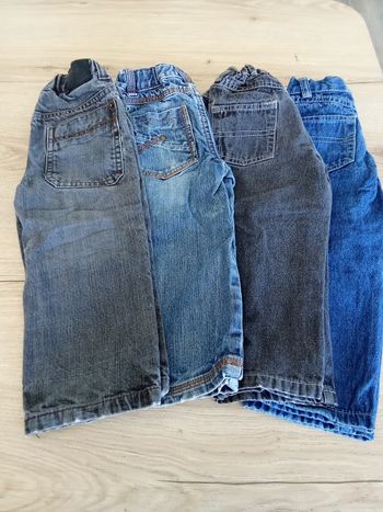 Lot de jeans