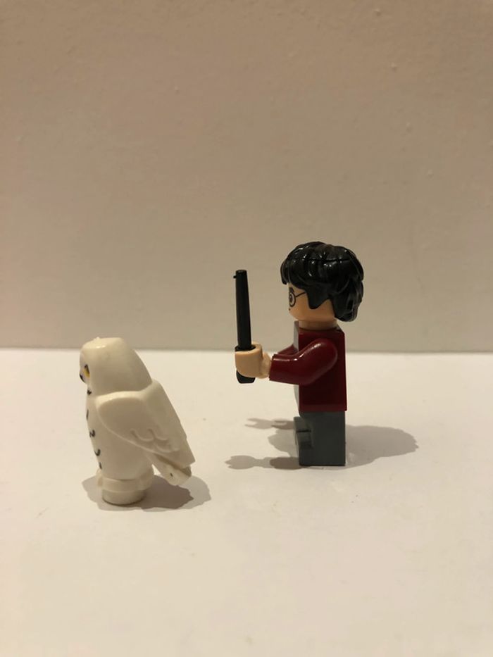 Figurine type lego Harry Potter et sa chouette Edwige. Harry Potter - photo numéro 2