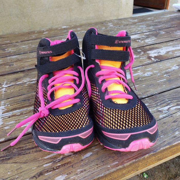 Baskets Noires Orange Rose