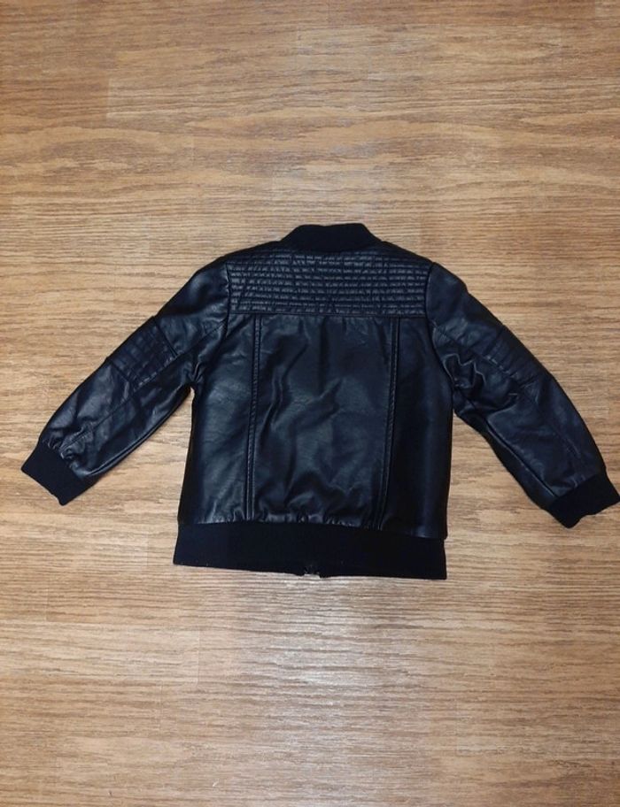 Veste en faux cuir - photo numéro 2