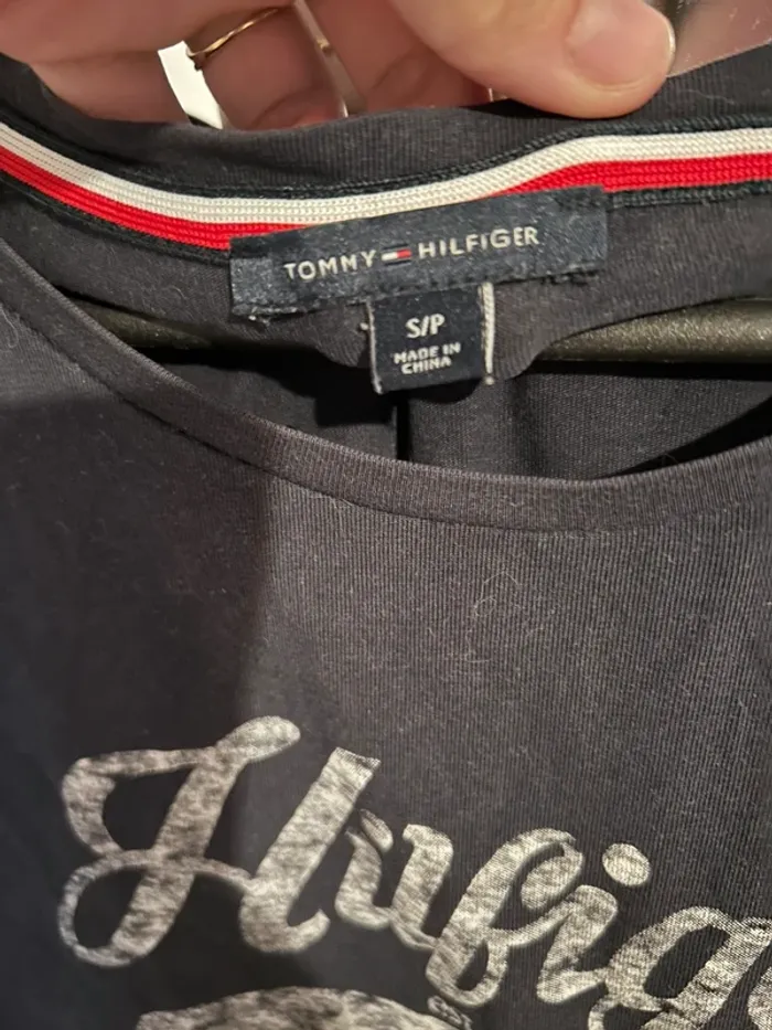 Tee shirt tommy hilfiger bleu marine taille S - photo numéro 6