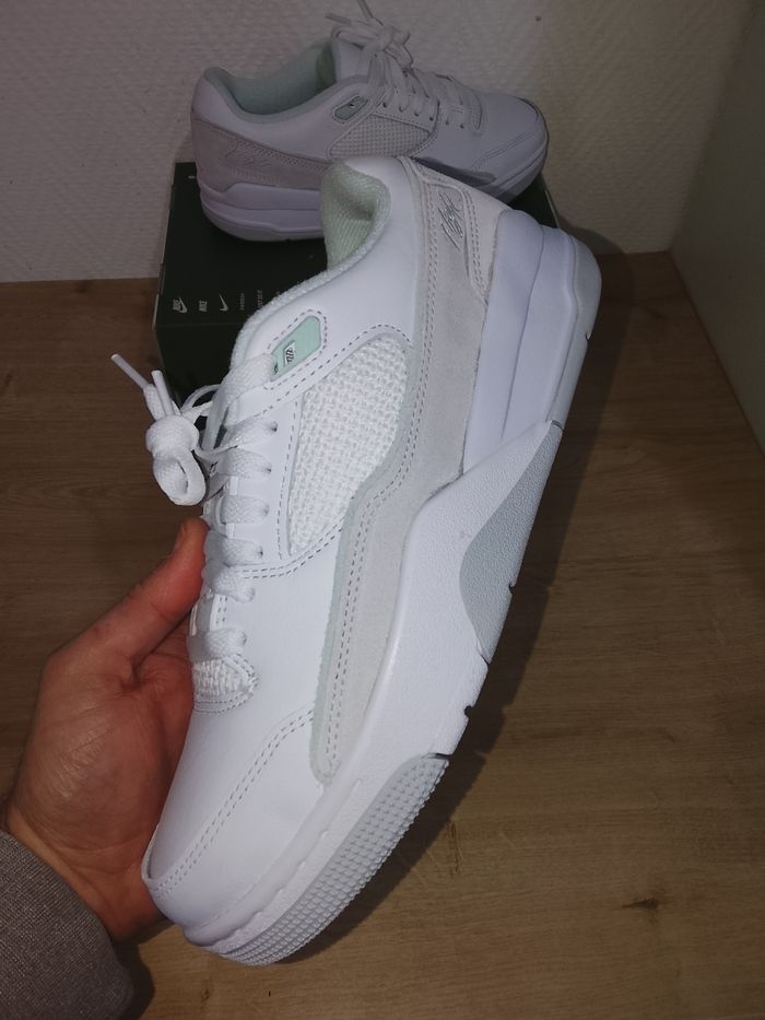 Nike Jordan flight court taille 40 - photo numéro 4