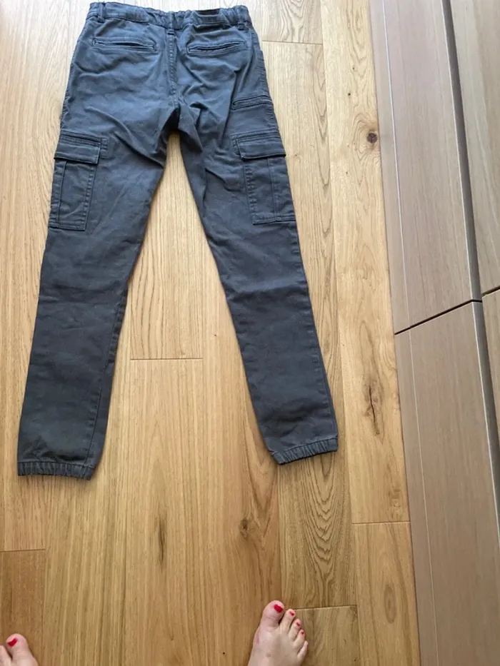 Pantalon cargo gris kaki Monoprix taille 12 ans - photo numéro 2