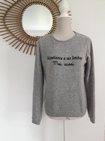 Pull gris cache-cache