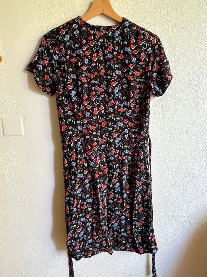 Robe noire à fleurs B Young 34 - photo numéro 6