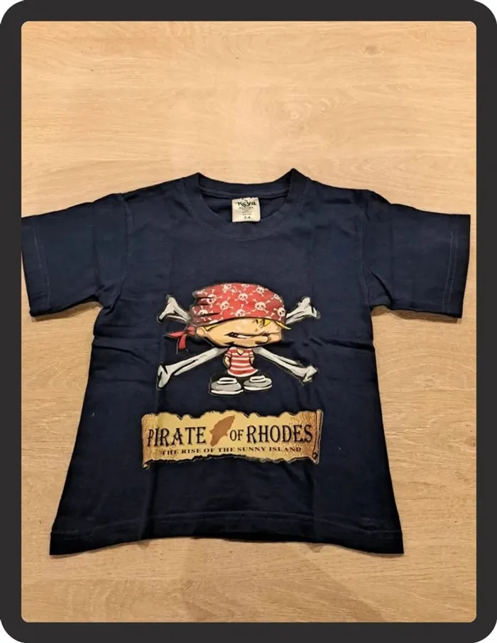 T-shirt