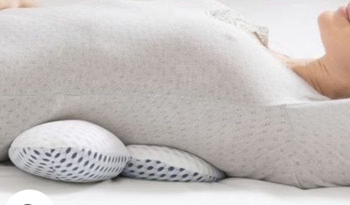 Coussin Damart  pour lombaires NEUF - photo numéro 4