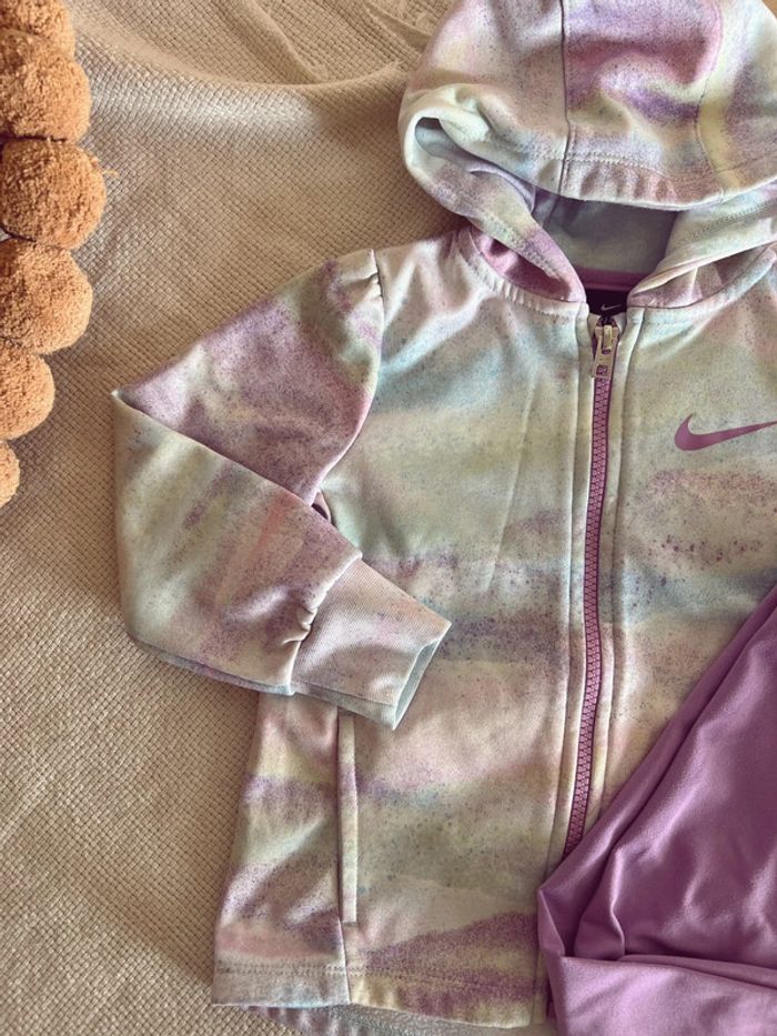 Ensemble de jogging survêtement nike violet et pastel - photo numéro 2