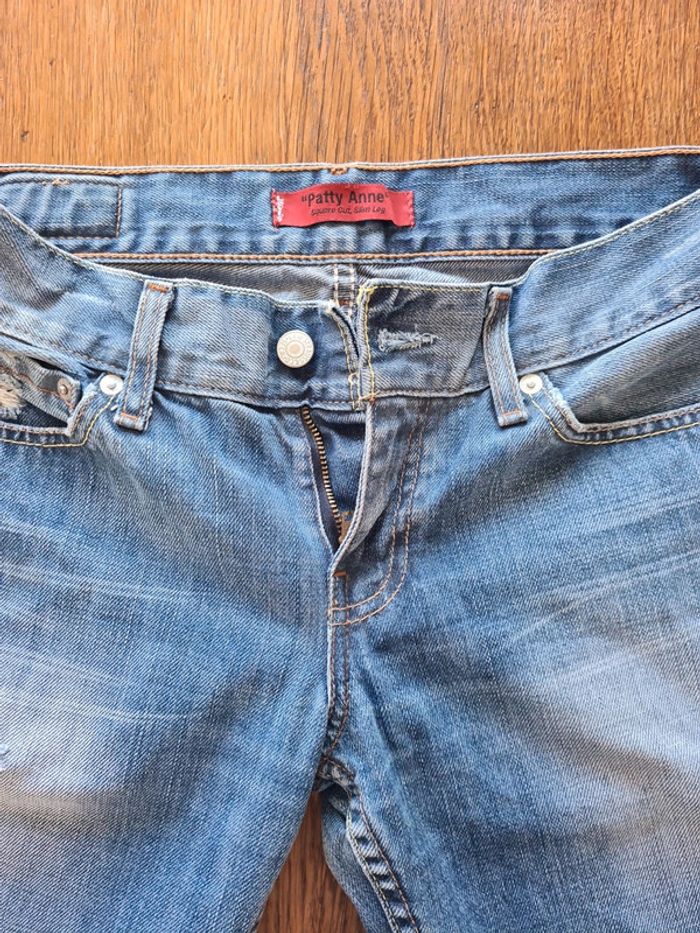 Jean  Levis taille basse slim leg 30 34 - photo numéro 3