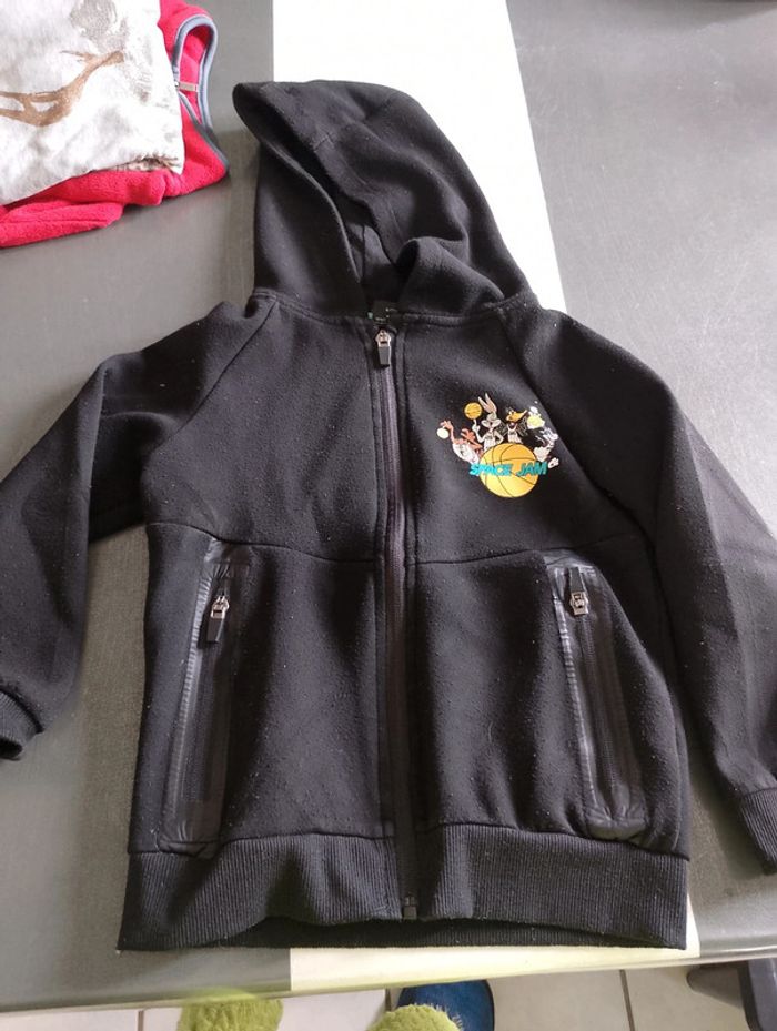 Sweat a fermeture éclair 6/7 ans