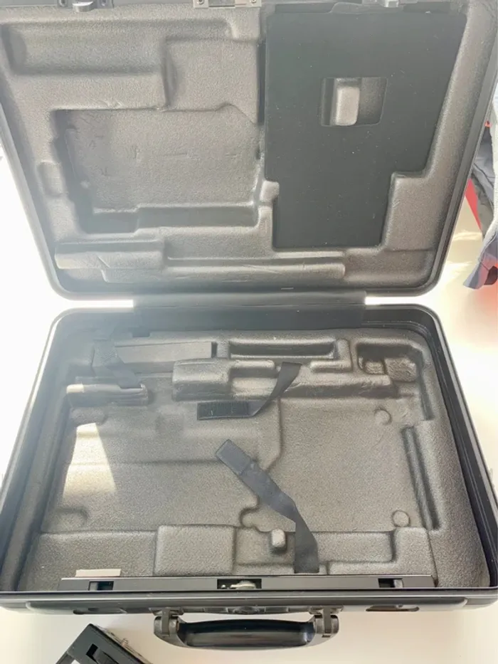 Coffret appareil photo argentique Pentax SP II + accessoires+ objectifs + malette - photo numéro 10