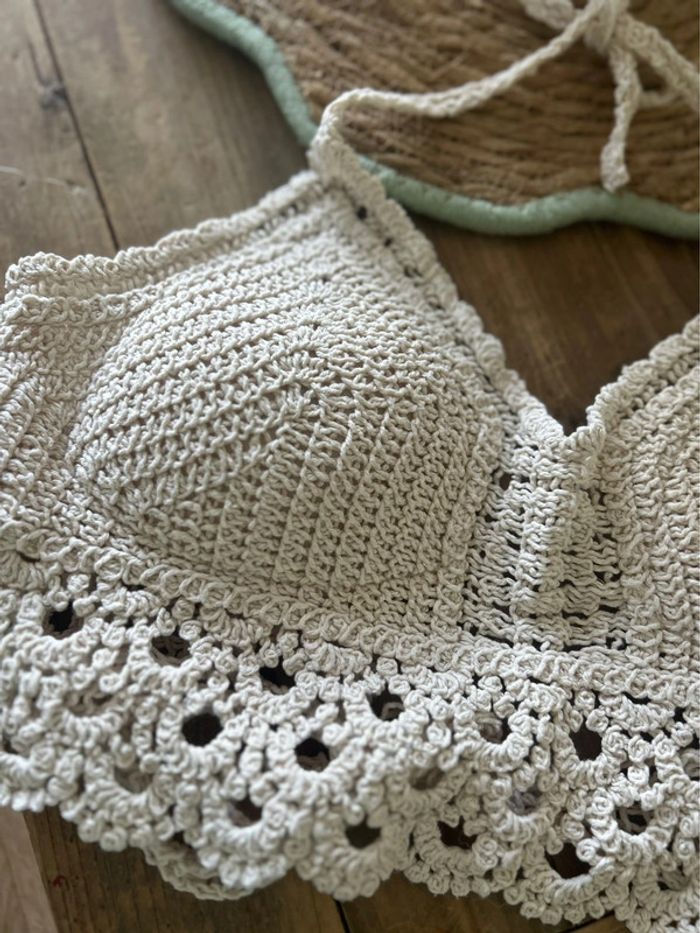 Jolie Haut maillot en crochet taille S/M neuf - photo numéro 2