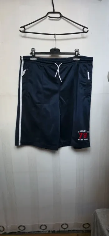 Short homme L  T4