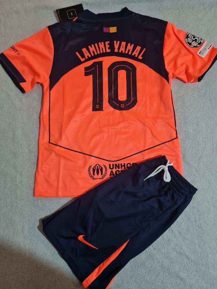 Ensemble football Barcelone - Yamal - 10 ans