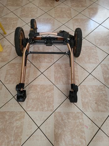 Vends poussette trio 50€
