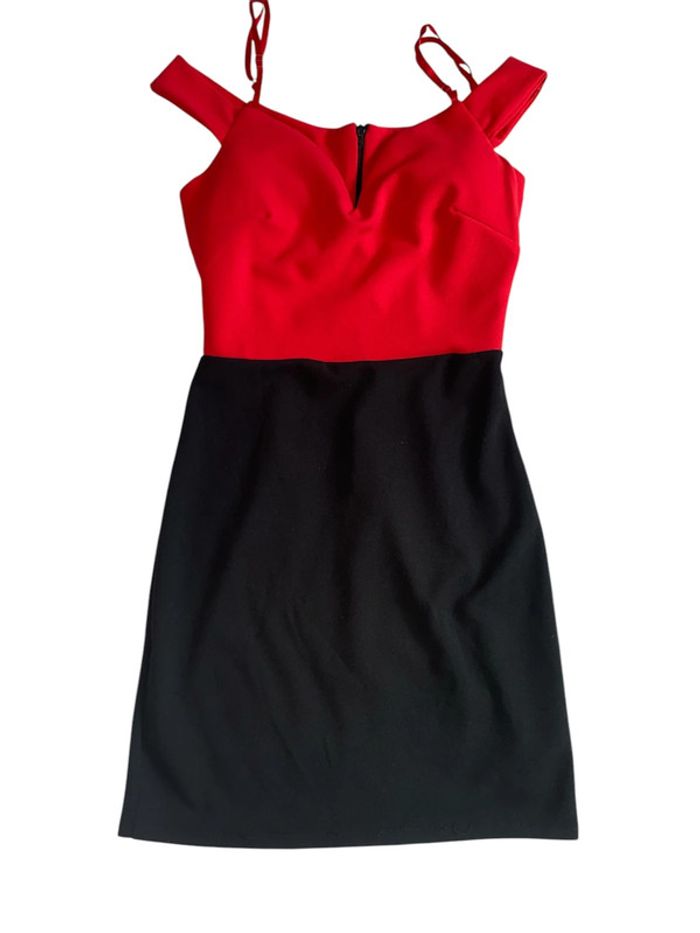 Robe rouge et noir T xs / s