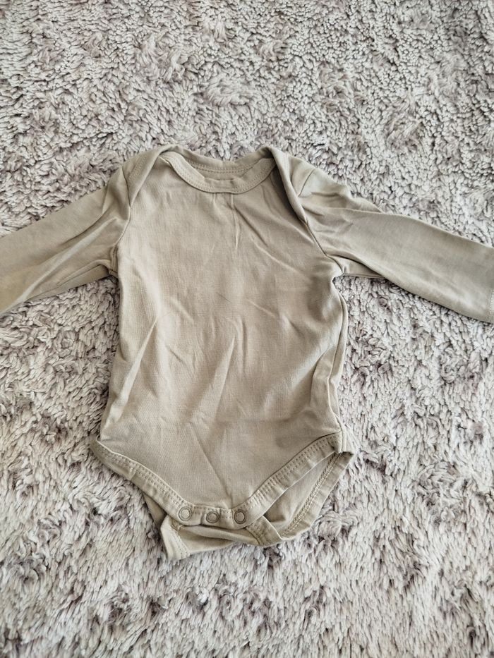 Lot de 3 bodies - photo numéro 3
