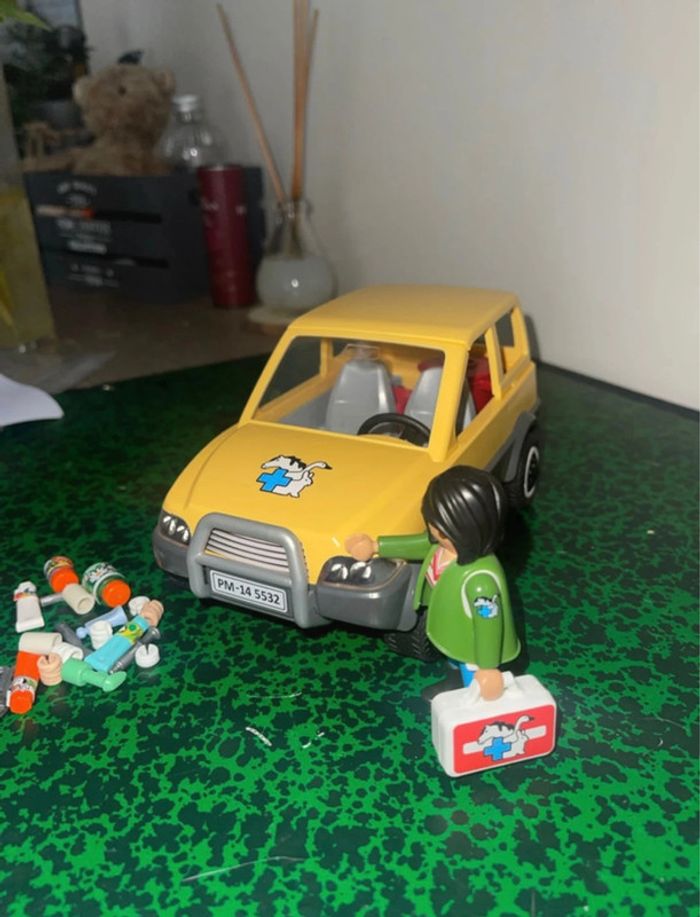 Voiture vétérinaire - photo numéro 2