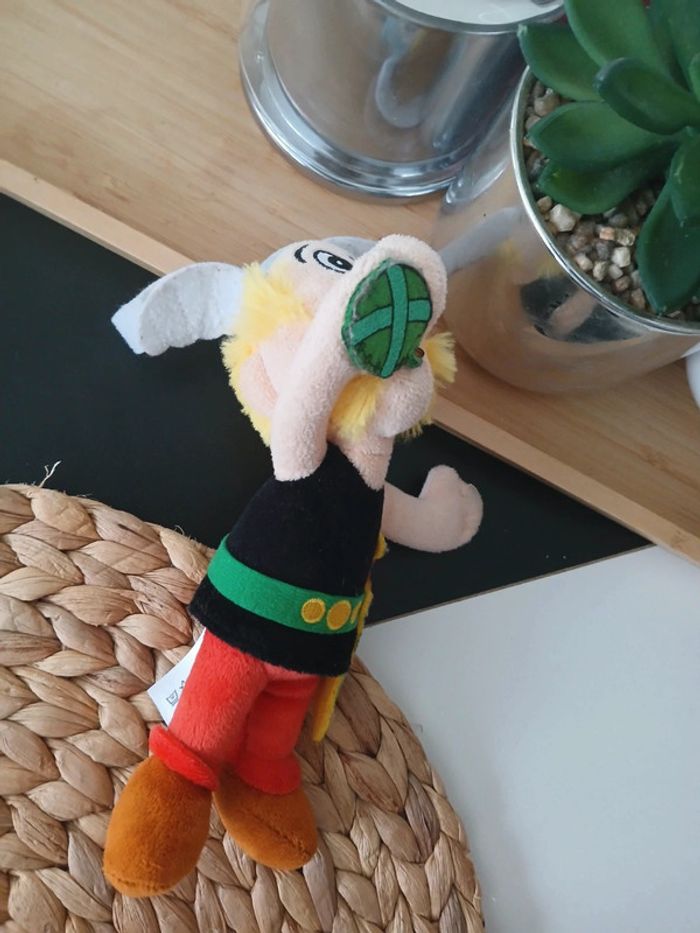 Péluche doudou Asterix 🌿🎁 - photo numéro 6