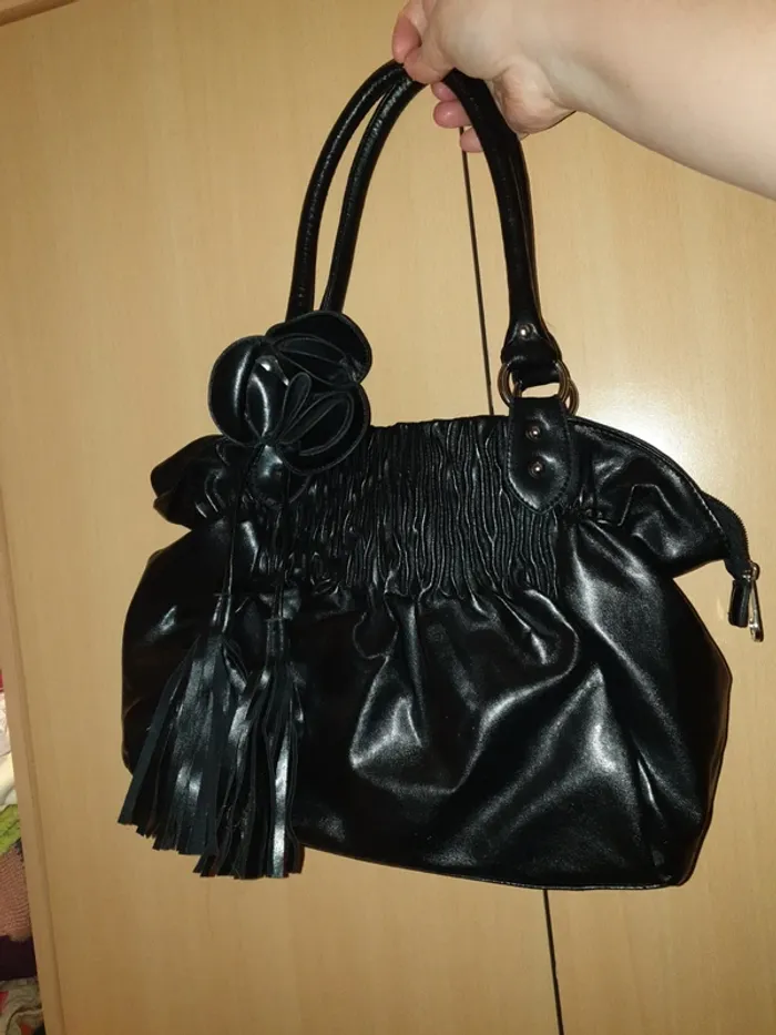 Sac à main noir neuf - photo numéro 4