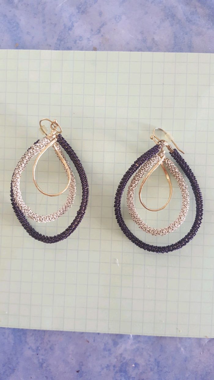 Boucles d'oreilles neuve - photo numéro 2