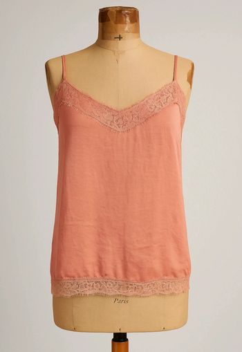 Top satiné rose poudré Kiabi taille 40