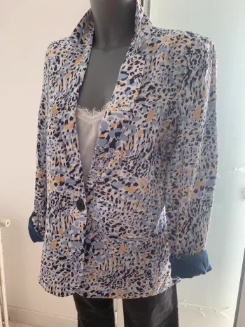 MKT blazer Veroby T40