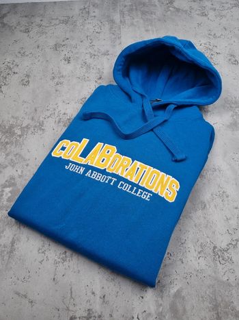 Pull à capuche universitaire John Abbott College bleu – Taille S Homme