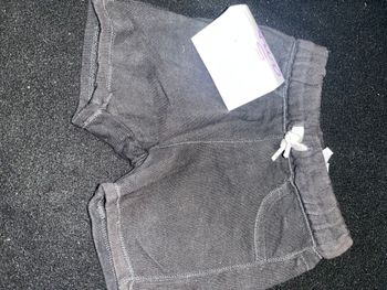 Short 24 mois