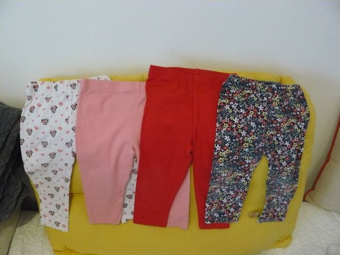 Lot de leggings taille 12 mois