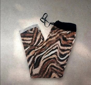 Pantalon taille élastique imprimé taille 38-40