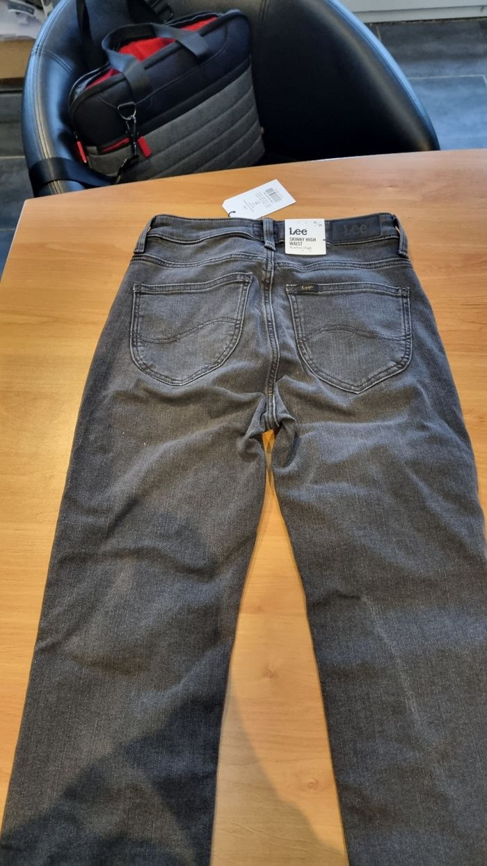 Jeans - photo numéro 5
