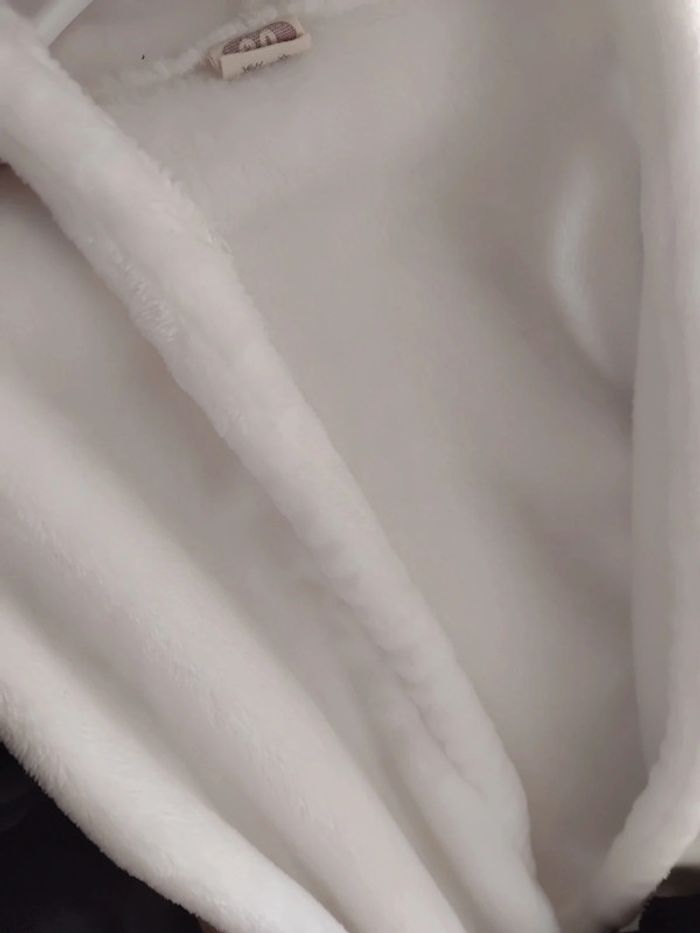 Peignoirs enfant taille 90 (18/24mois) - photo numéro 5