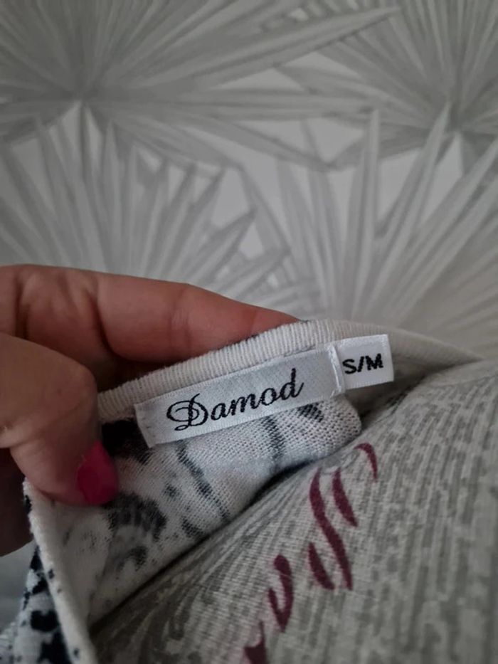 Joli pull col V Damod taille 36/38 - photo numéro 3