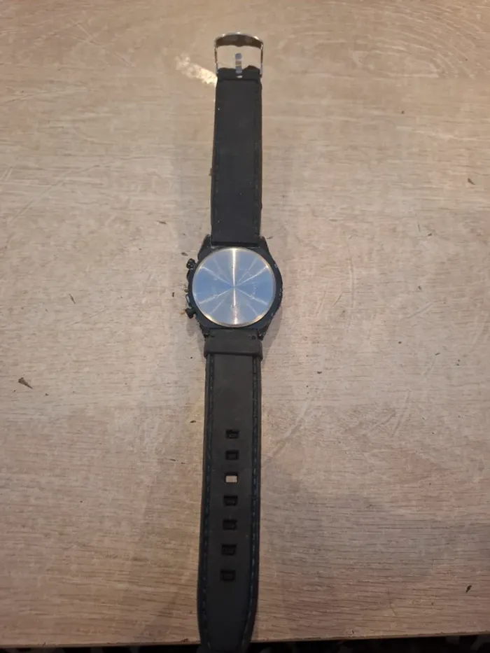 Montre homme - photo numéro 4