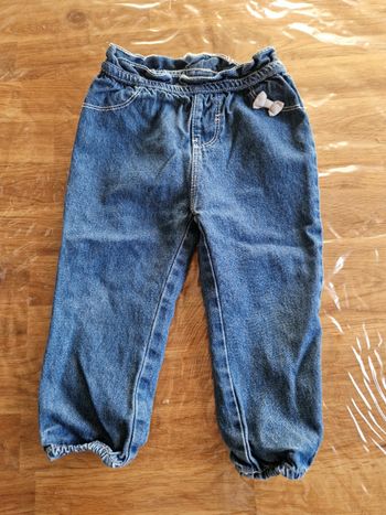 Pantalon fille taille 18mois