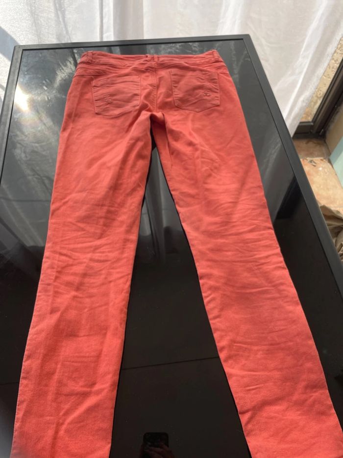 Joli pantalon rouge en taille 40 - photo numéro 7