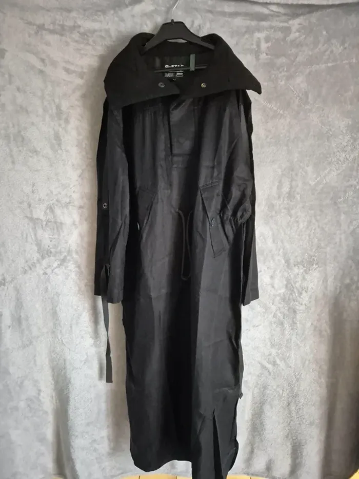 Robe noir