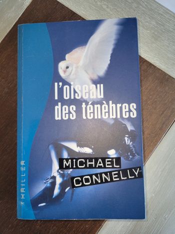 L' oiseau des ténèbres