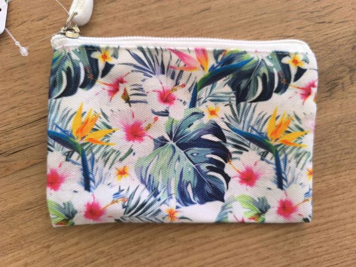 Lot de 2 pochettes style fleurs exotiques thème tropical neuves - photo numéro 2