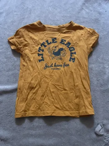T-shirt moutarde
