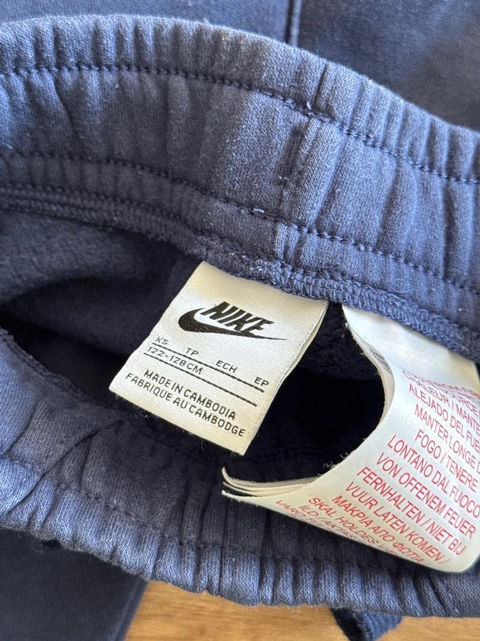 Pantalon jogging Nike XS 112/128cm - photo numéro 3