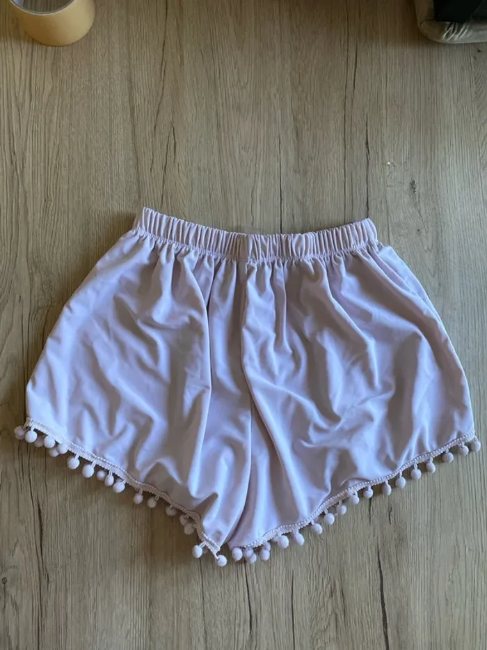 Short court femme - photo numéro 4