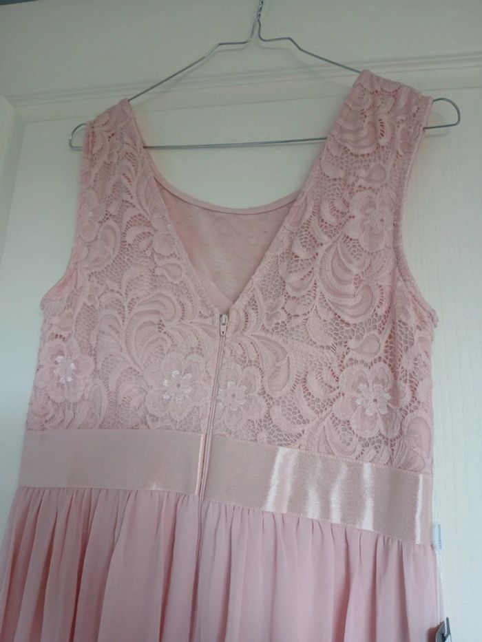 Magnifique robe rose taille L - photo numéro 3