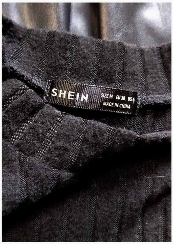 38 - Robe Shein noir - photo numéro 5