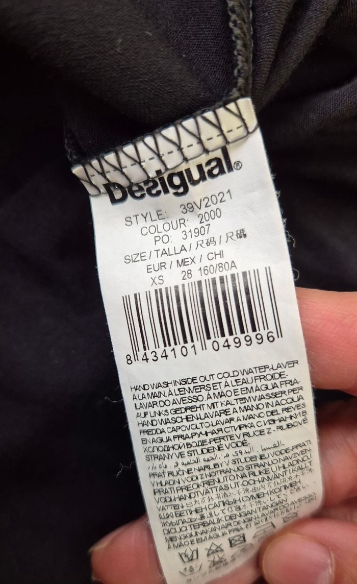 Robe XS Desigual, TBE 🦋 - photo numéro 3