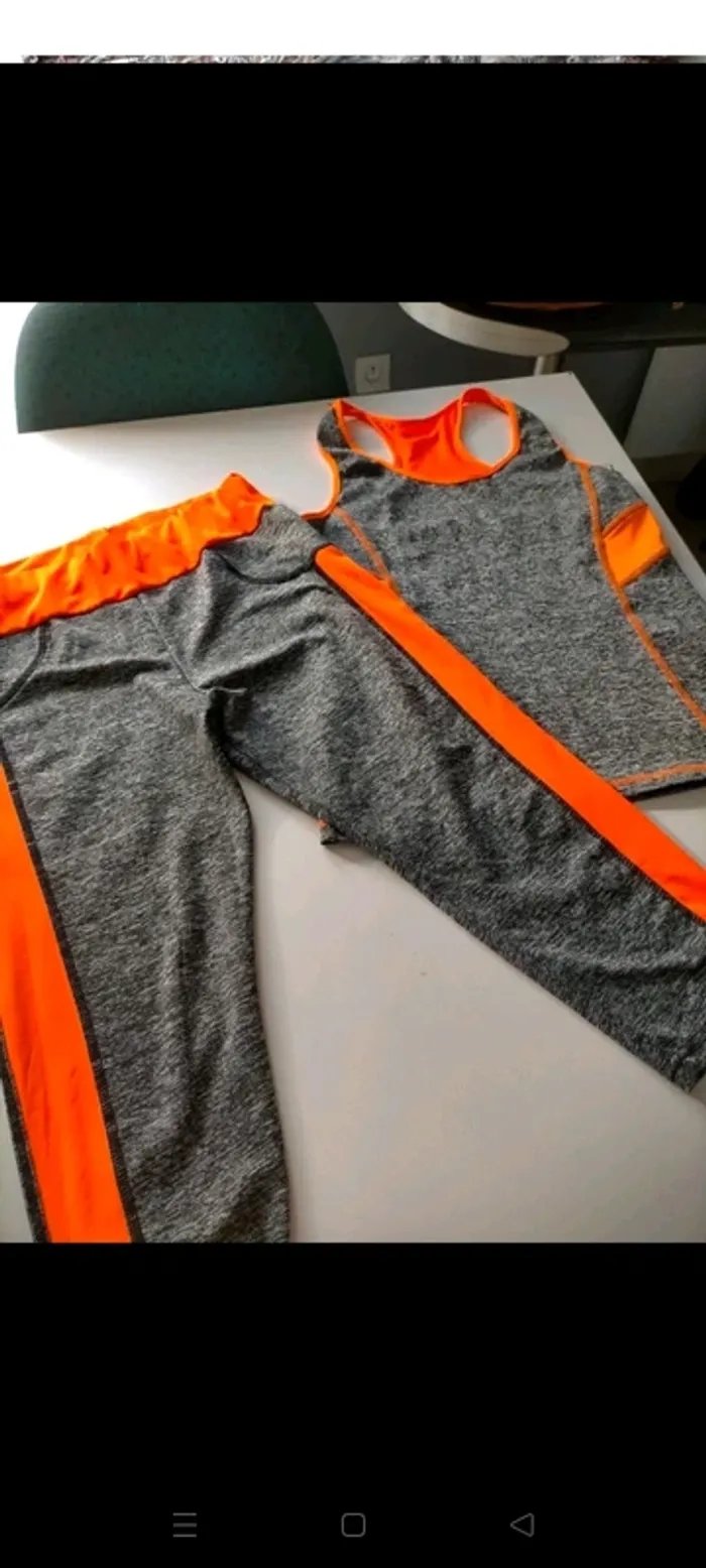 Lot de vêtements L - photo numéro 4